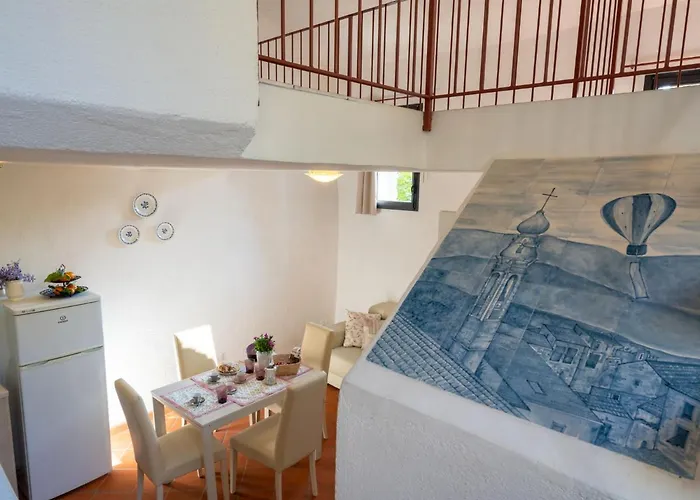 Feriehus Annina & Maria Luisa - Dol287 By Interhome